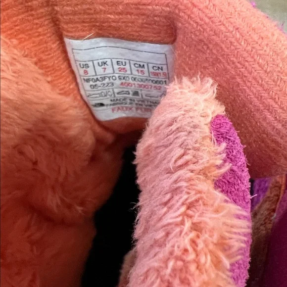 The North Face apenglow Waterpoof winter snow boots kids 8 pink pull on - Picture 5 of 12